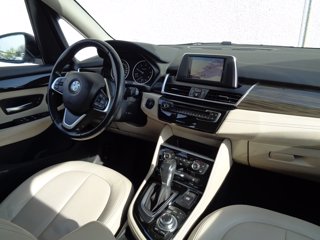 BMW 220d active tourer xdrive luxury auto 9